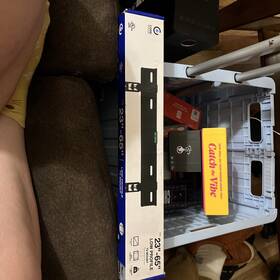 90129 Core Innovation Innovations Low Profile Tv Mount Fits Tvs 23 Inch - 65 Weighing Up To 77 Lb