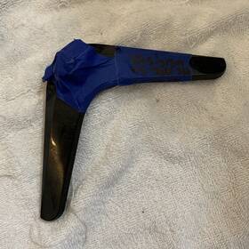 Ns-32dr310ca17a Insignia T832dr310-bs1 Ns-32dr310na17 Stand Legs With Screws 1 Leg And 2