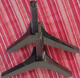 1020-55u20 Lg Tv Stand Legs 55uj6200 Has Screws I Ship Fast