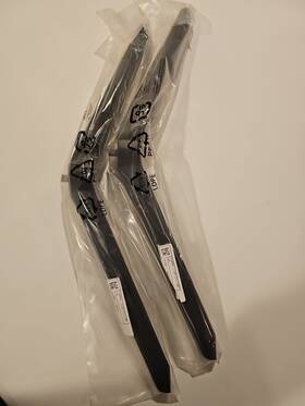 68-8ml1ll-1a0z1h Lg 688ml1ll1a0z1h Oem Tv Stand Legs For 85qned92aua 2025 Model New