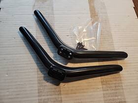 Rtu5820 Rca D58a112 Tv Stand Legs With Screws Used