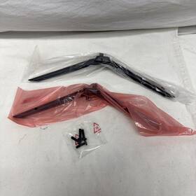 65r6c7 Roku 829610008509 Stand Legs For 65 Inch Class Plus Series 60hz 4k Qled Mini-led
