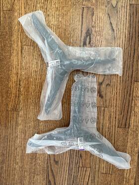 B-bn96-50864j Samsung B-bn96-50864j/bn96-50865f Bn96-50864j/bn96-50865f Tv Stand/base Legs Cu7000 - New