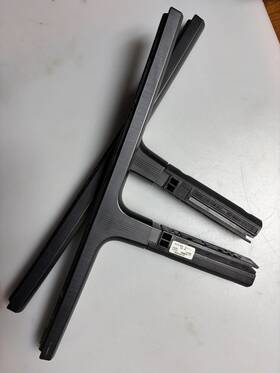Samsung Bn6318030x 75ru8000 Cover Stand Neck Bn63-18030x Bn96-49131a Legs