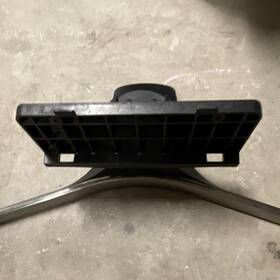 Bn96-39334a Samsung Stand Base For 48 Inch Tv Black Silver Bn61-13134a 2017