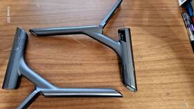 Qn65q65fnfxza Samsung Bn96-45995b Stand Model And Bn96-45998b No Mounting Screws