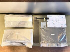 Bn96-58952a Samsung Oem Tv Stand For Qn85qn990f / Qn990f Brand New