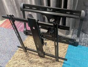 Lf228-b1 Sanus Used Full Motion Wall Mount 37 Inch -65 Tvs 135 Lb Capacity
