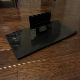 Se48fy25 Seiki Tv Stand Ver. 2 See Details With Screws