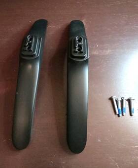 Lc-40lb601u Sharp 241740 40in Roku Tv Legs With Screws