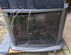Su-27a4 Sony Vintage Original Trinitron 27 Inch Tv Stand Gaming Nostalgia 1990s