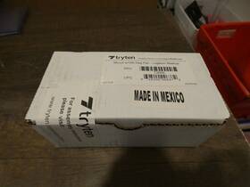 T2556 Tryten Brand New Logitech Meetup Swivel Mount 180 Degrees Conference Video