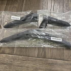 Lbvfr7qb2702401 Vizio Tv Stands Legs With Screws. Brand New. M6506-l4. Serial #