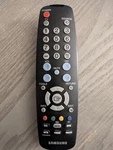 Samsung Oem BN59-00678A Genuine Tv Remote Control LN32A330J1N PN42A400C2D K!!. Fixed Price $7.98.