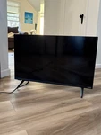 Vizio 28-INCH Flatscreen Tv. Fixed Price $45.00.
