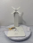 Cta Digital Add-rsdmw White Rotating Kiosk Desk Stand Tablet Vesa Mount 11 Lb. Fixed Price $24.99.