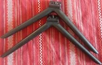 LD4263-WJ30-01 Hitachi Onn Tv Stand Legs 50C61 E4AA50A 50RC6 W/ Screws Ship Fast. Fixed Price $8.99.