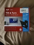 Avf Tilt & Turn Monitor / Tv Wall Mount Up 32" MRL12. Fixed Price $12.00.
