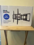 Full Motion 40" - 90" Tv Mount Dealworthy. Fixed Price $25.00.
