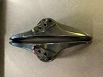 Insignia 32LF221U19 Stand No SCREWS!!!!!!(2T5NMCE405I 2T5NMCE404I) (A768). Fixed Price $20.00.