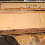 Samsung WMN4277SR Black Wall Mount Bracket Vesa 70 In 220 Lb Max. Fixed Price $59.39.