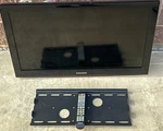 Samsung Hd 720P Lcd 32" Television Tv LN32D403E4DXZA With Remote & Wall Mount!. Fixed Price $77.77.